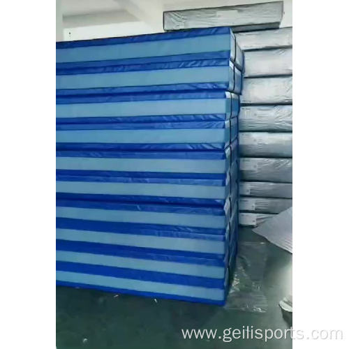 Gymnastics foam crash mat